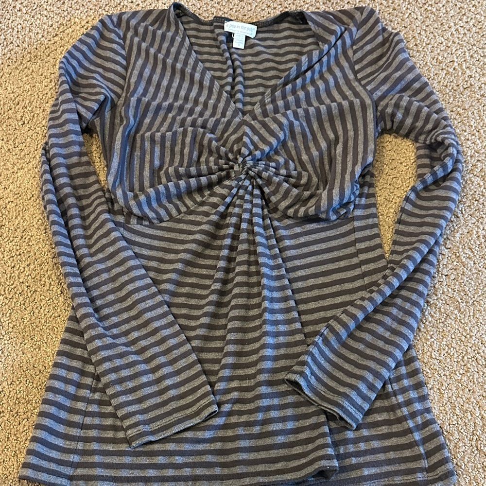 A Pea in a Pod Women's Maternity Tops - Set of 3 Stripes & Animal Print Small - Picture 3 of 4